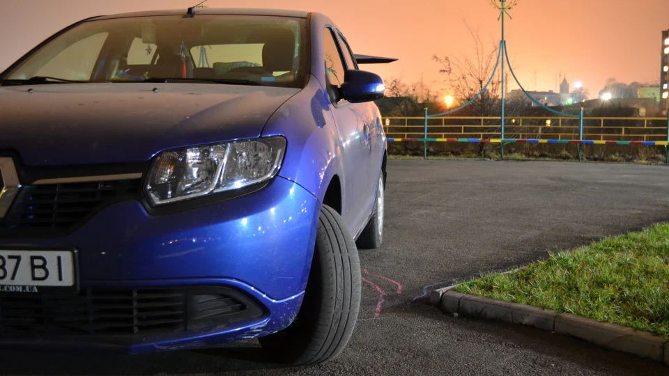 Renault Logan Бричка 5
