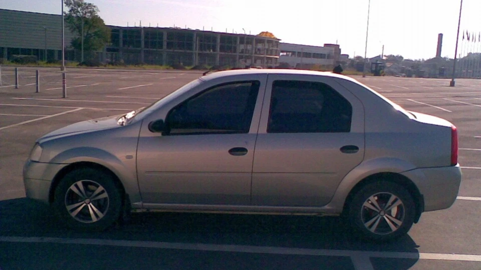 Renault Logan da4nik 4