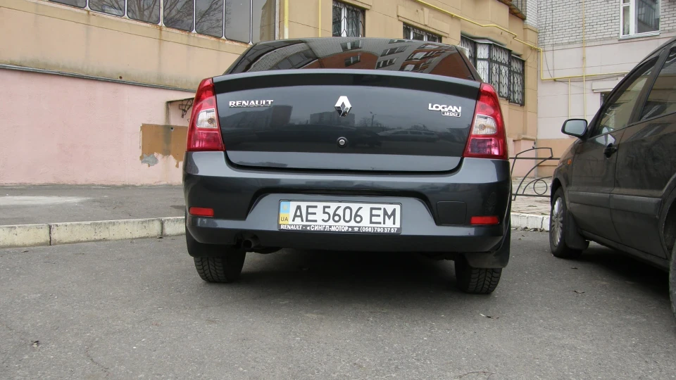 Renault Logan комета 1,5 dCI 5МКПП 4