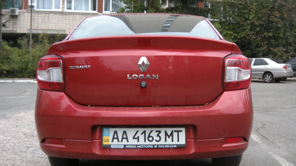 Renault Logan LOGANCHIKOS 3