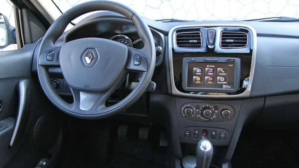 Renault Logan LOGANCHIKOS 5