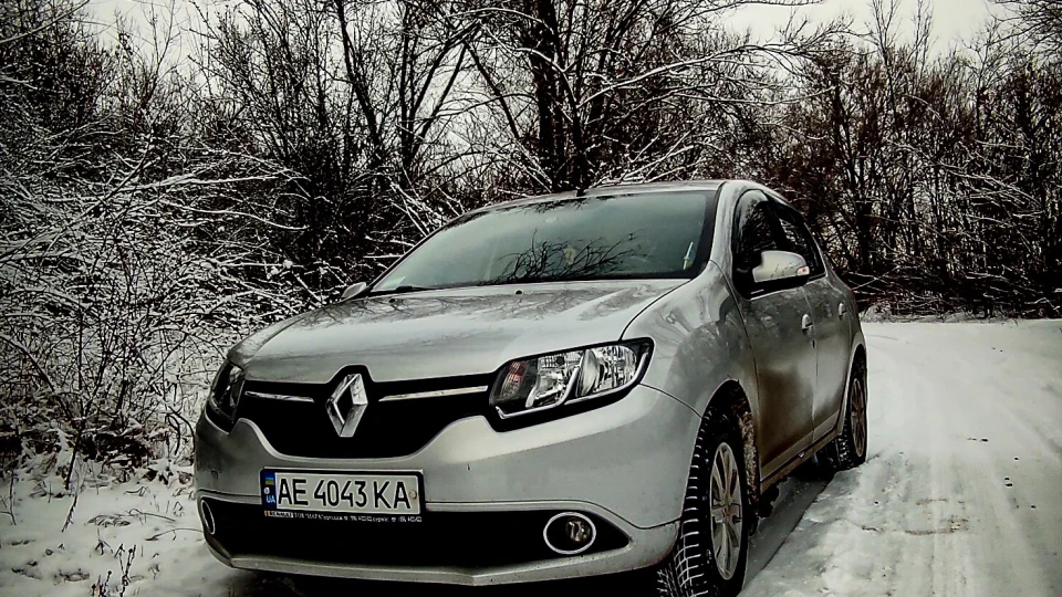 Renault Logan Сірий металік 1.5 дизель