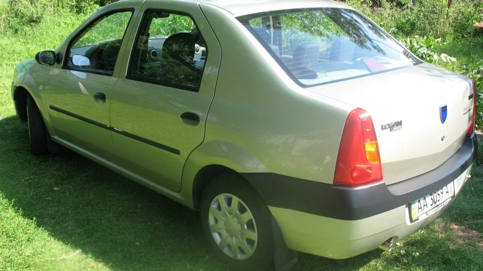 Renault Logan Спонтанна Покупка 2