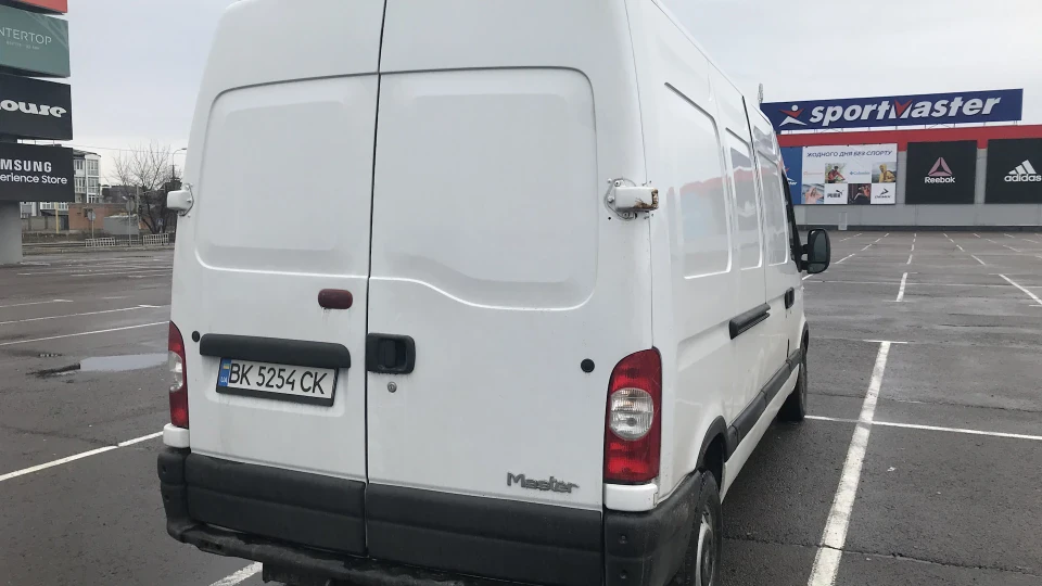 Renault Master 4
