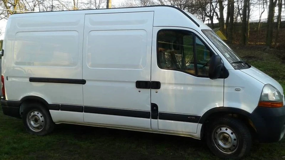 Renault Master 2.5 dCi 100 L2H2 Ритуал 5