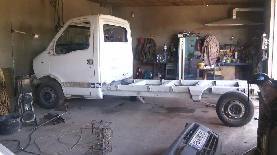 Renault Master 2.5 турбо 3
