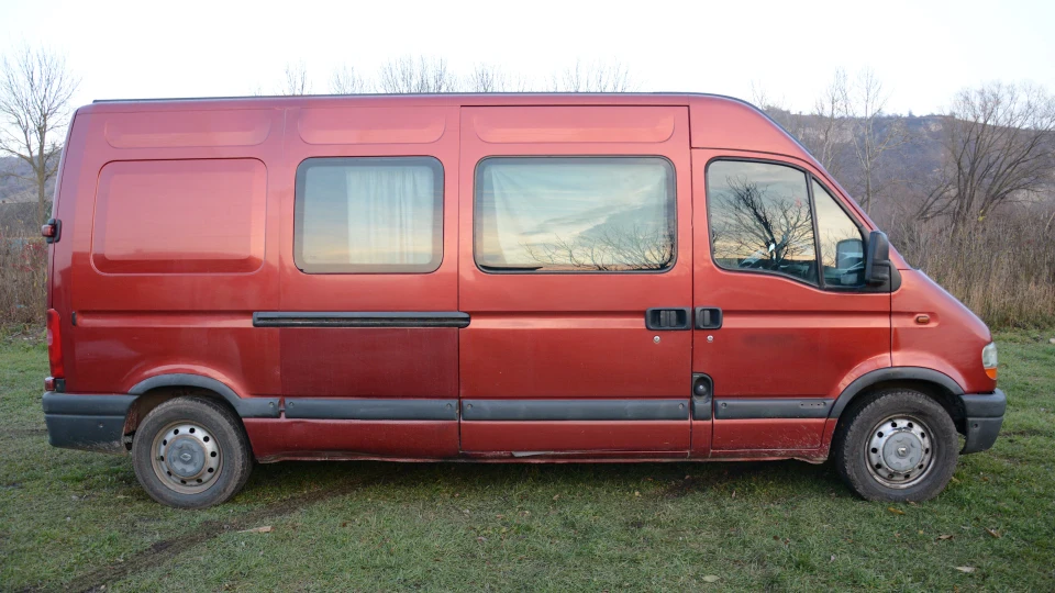 Renault Master 2.8 Вишневий Єнот 4