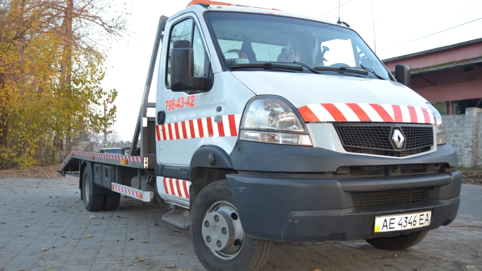 Renault Master евакуатор