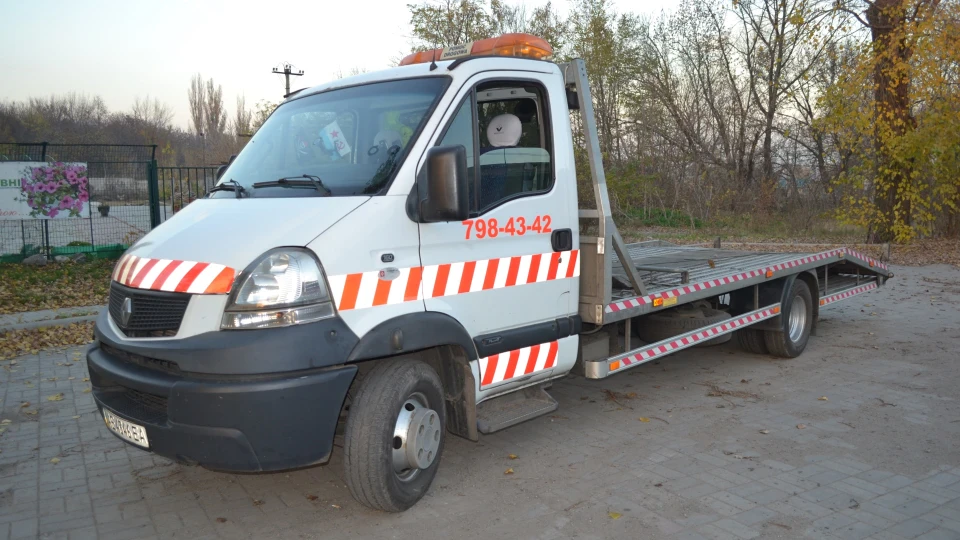 Renault Master евакуатор 2
