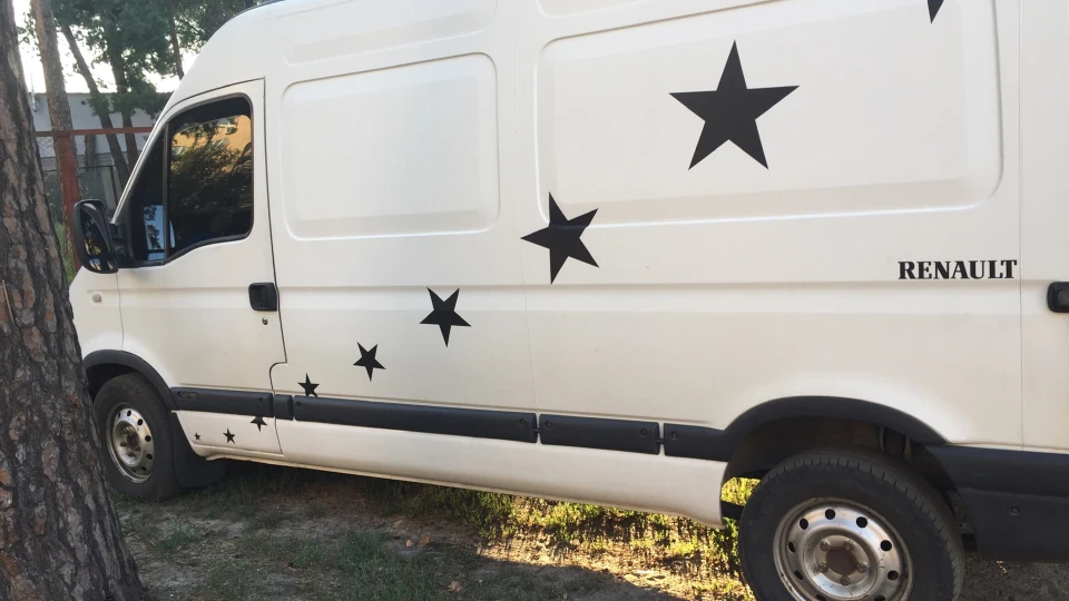 Renault Master Люблю якісну музику 2