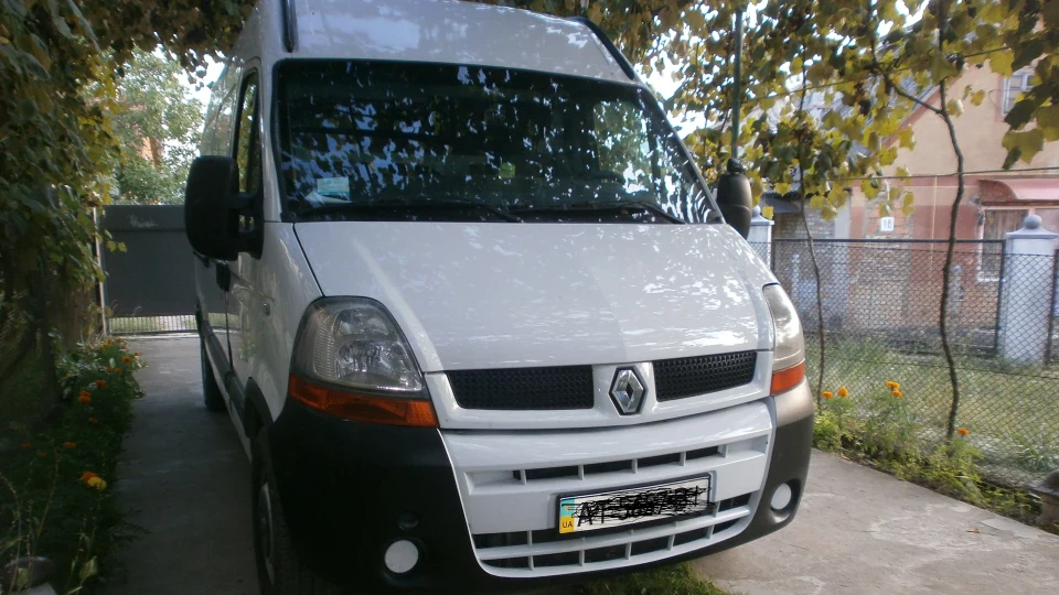 Renault Master Maestro 2.5 DCi 120