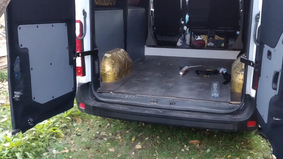 Renault Master Мамонт 4