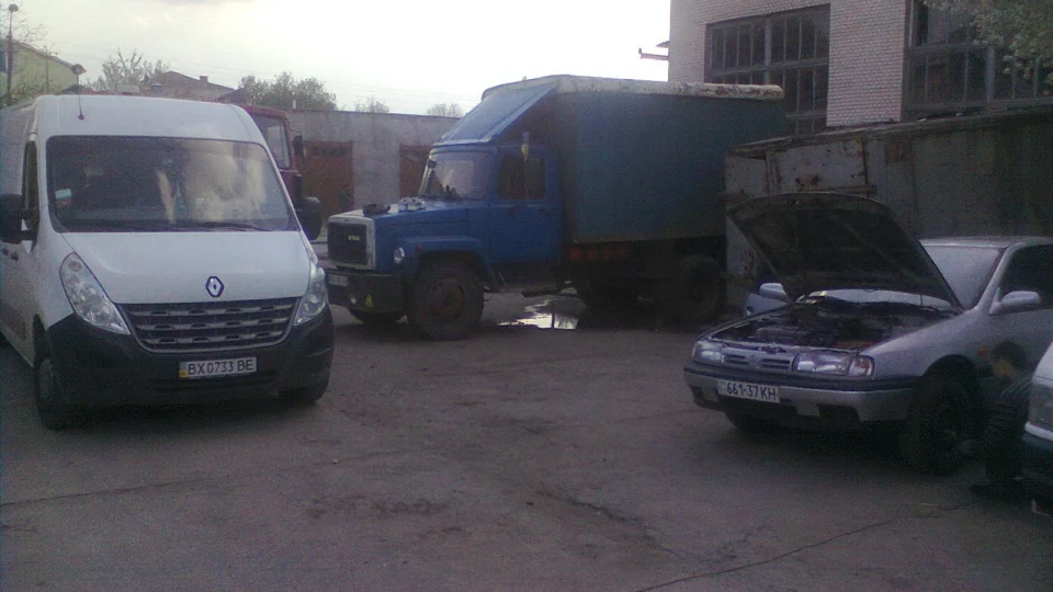 Симпатичний хлопець Renault Master 2