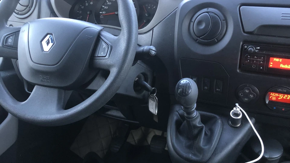 Renault Master Twin Cab L 170 2