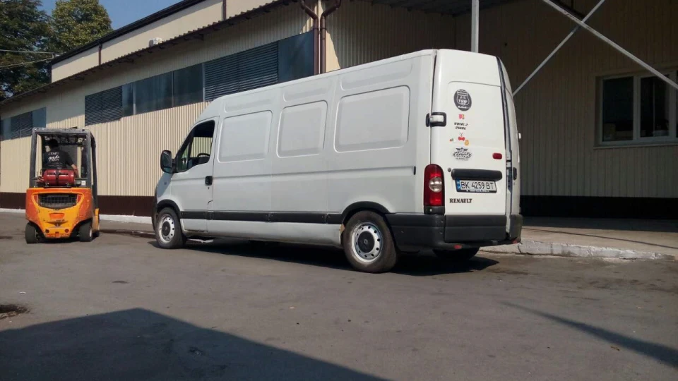 Renault Master #UkrainianStance