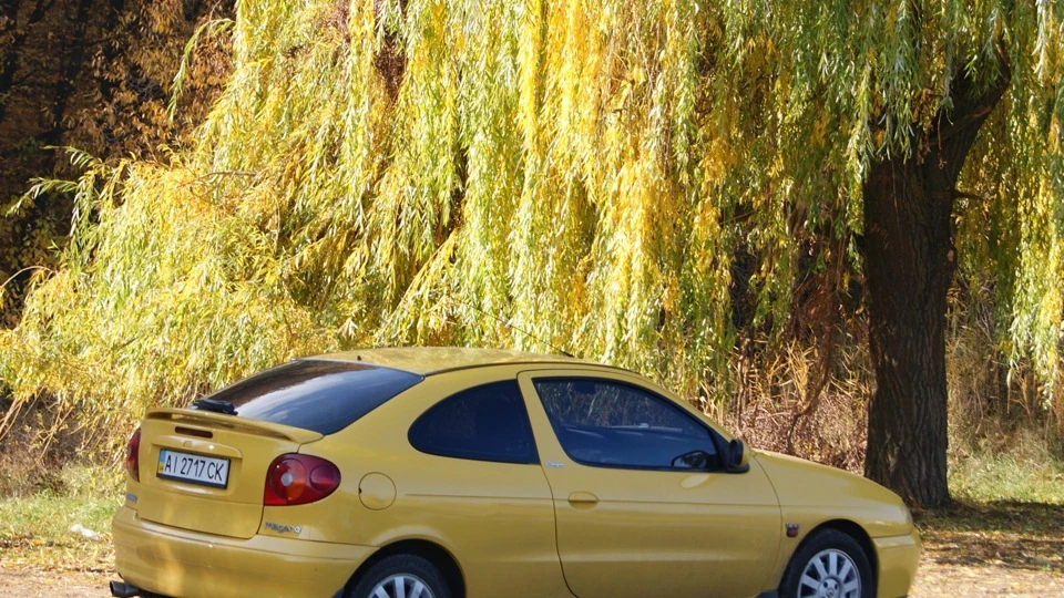 Renault Megane Coupe 4