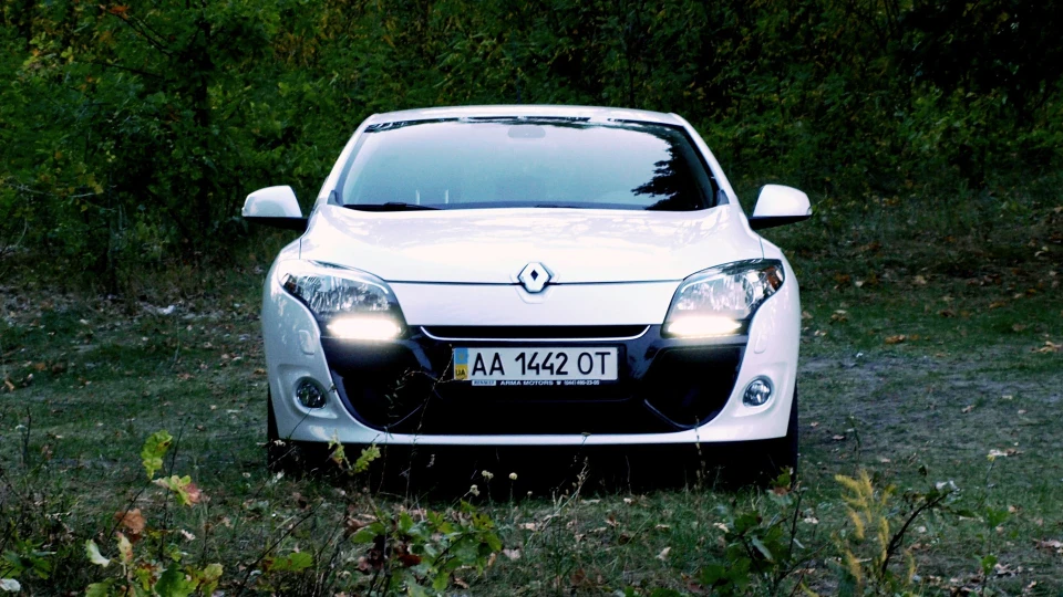 Renault Megane Coupe 2.0 CVT 🚗 2