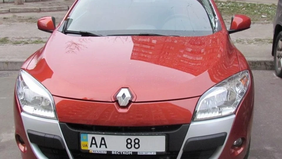 Renault Megane Coupe Beauty 2