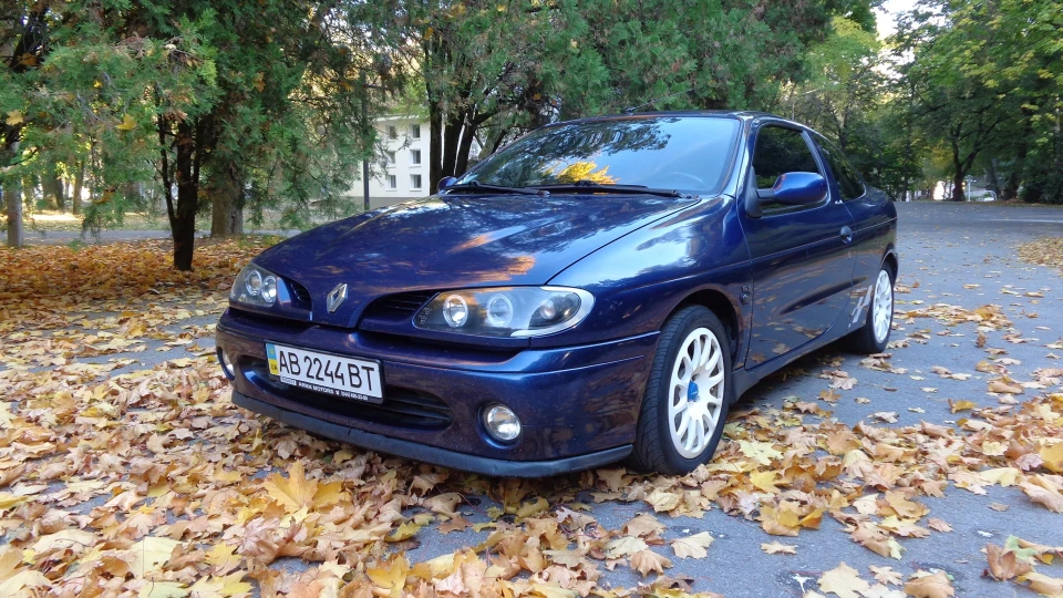 Renault Megane Coupe F7R Williams Heart 5