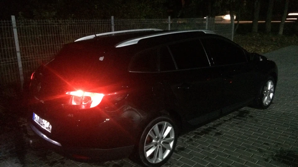 Renault Megane Sport Tourer чорна баржа 4