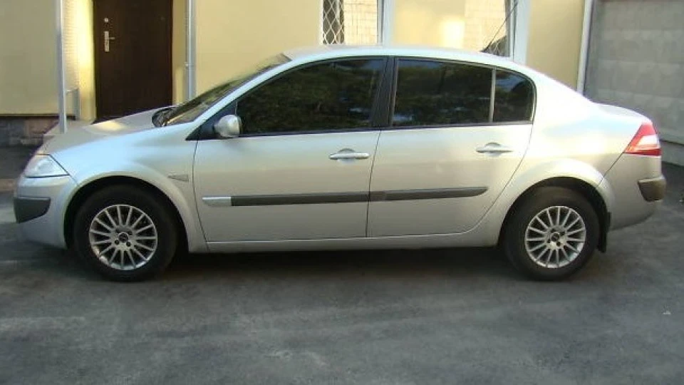 Renault Megane 1.4 скромняшка 2