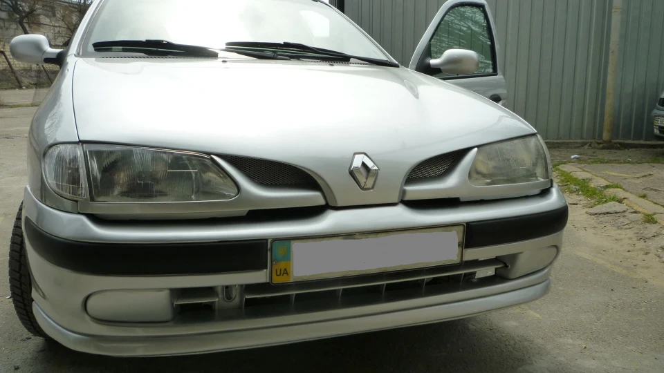 Renault Megane 1.4e e7j 764 3