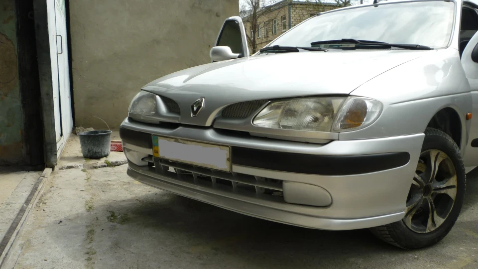 Renault Megane 1.4e e7j 764 5