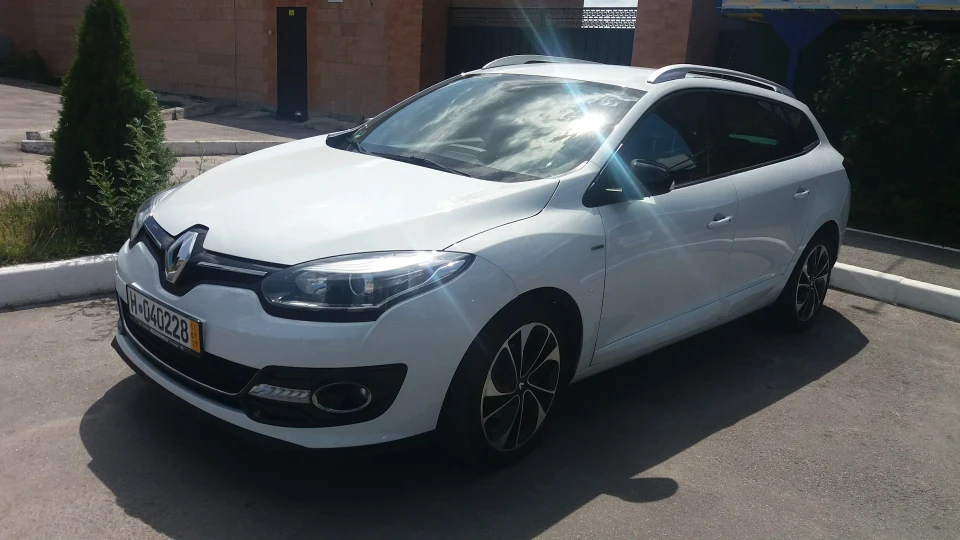 Renault Megane 1,5 DCI 6ст АКПП BOSE 2