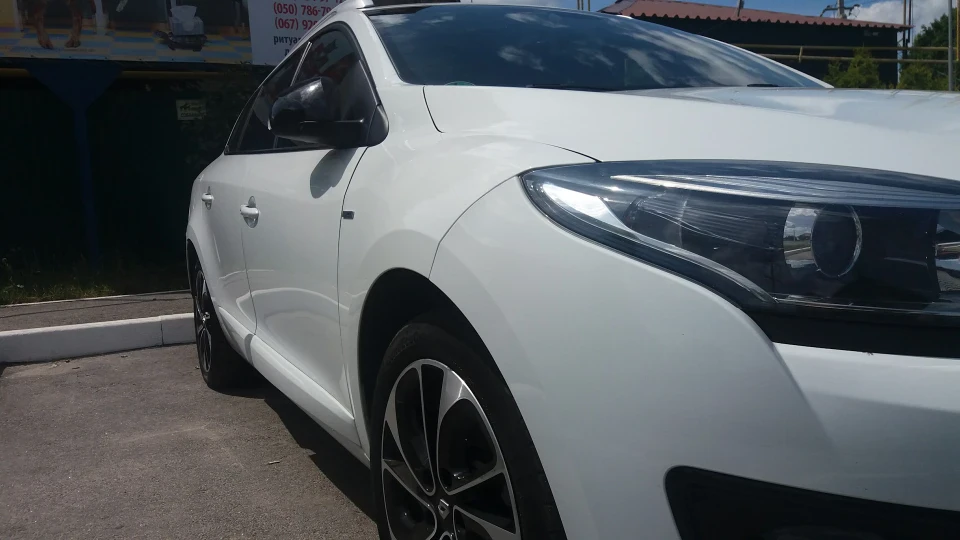 Renault Megane 1,5 DCI 6ст АКПП BOSE 3