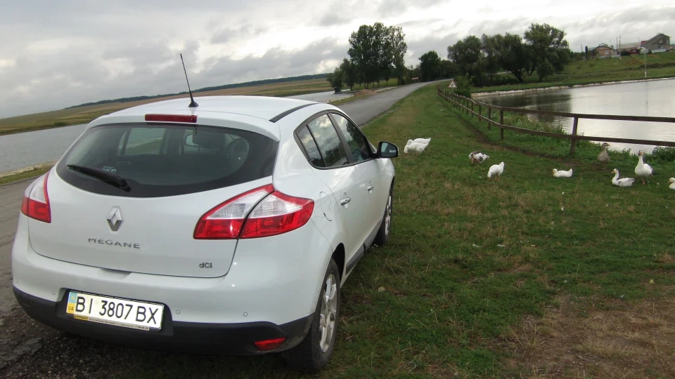 Renault Megane 1.5 dci EDC 128 hp 3