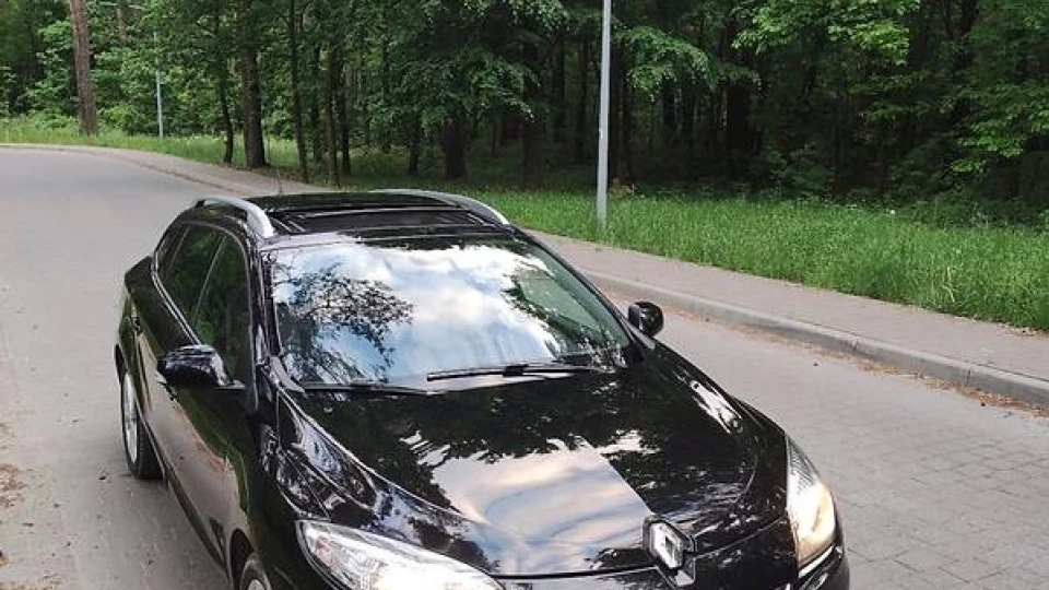 Renault Megane 1.5 turbo 4