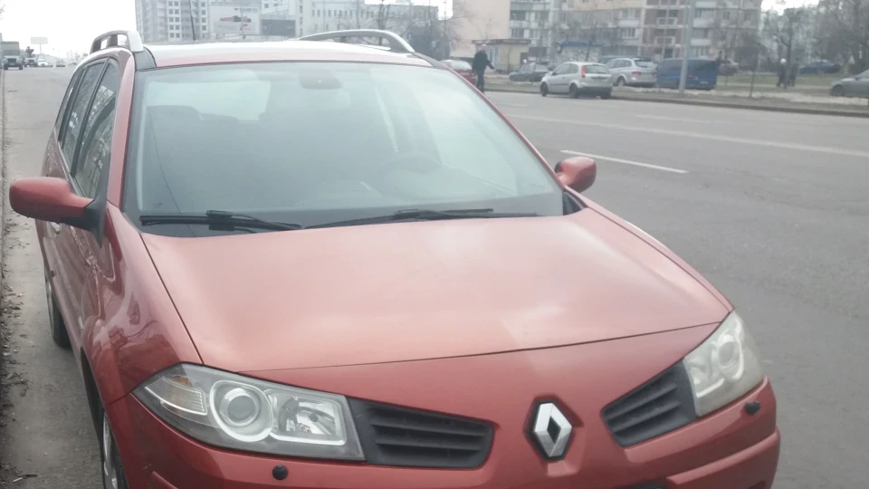 Renault Megane 1.6 бензин 3