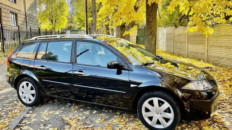 Renault Megane 1,6 бензин 3