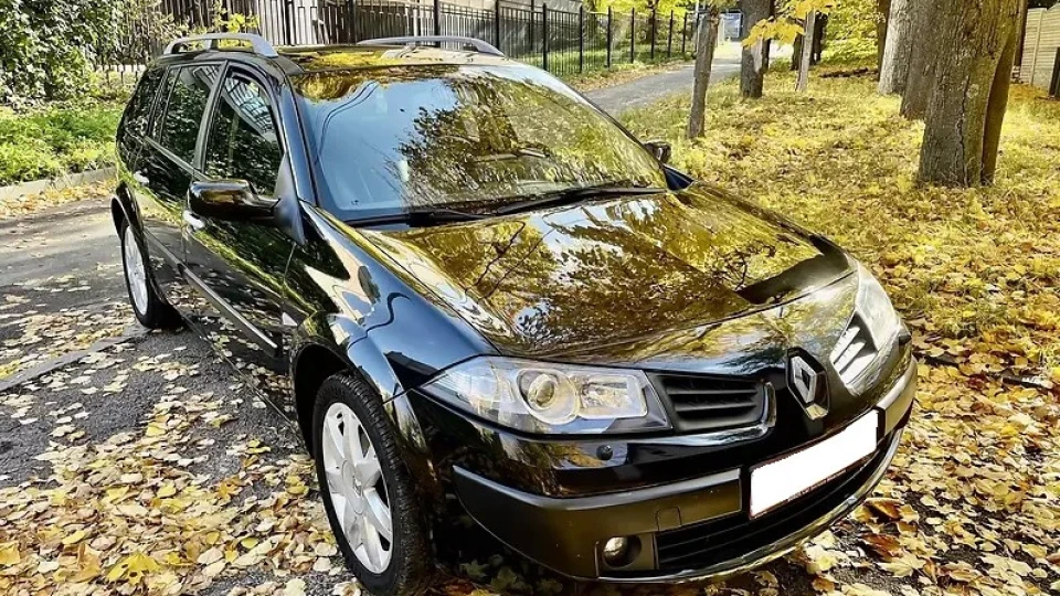 Renault Megane 1,6 бензин 4