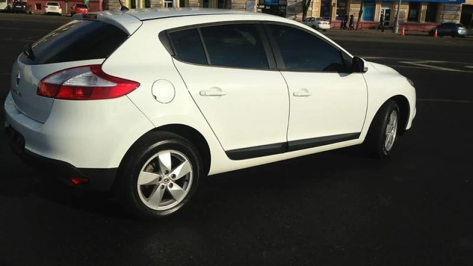 Renault Megane 1,6 газ/бензин 3