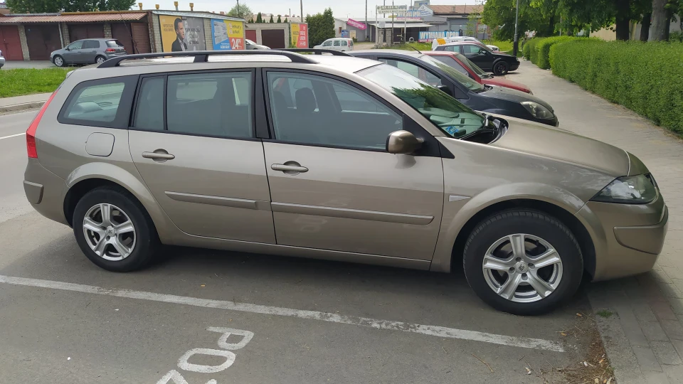 Renault Megane 1.6 К4М 2