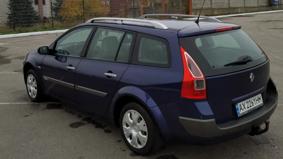 Renault Megane 1.6АТ газ/бензин 2