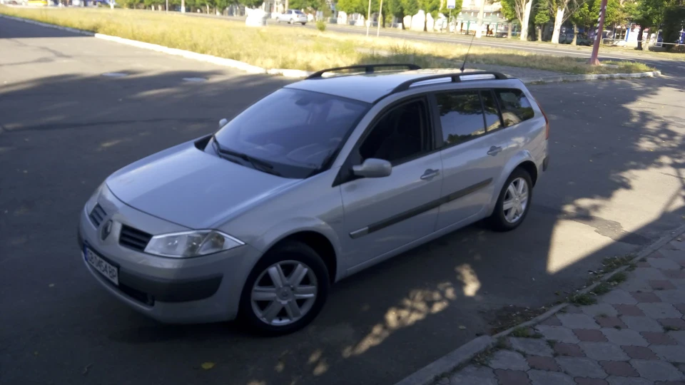 Renault Megane 1.9 dci 120hp 88kw 2