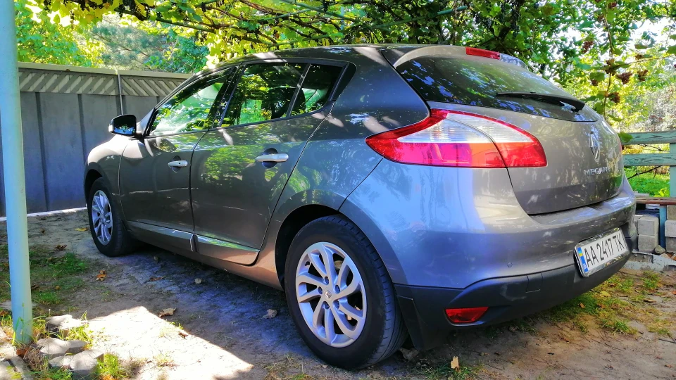Renault Megane 2.0 CVT 3