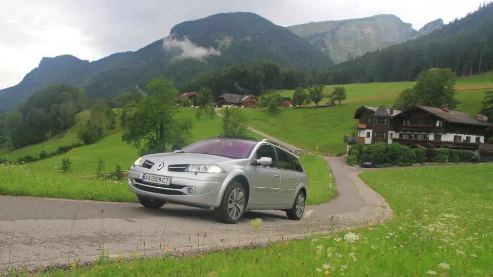 Renault Megane 4,5 метри задоволення 4