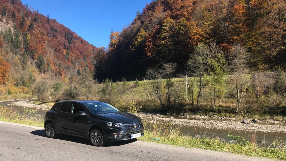 Renault Megane Black Label 4