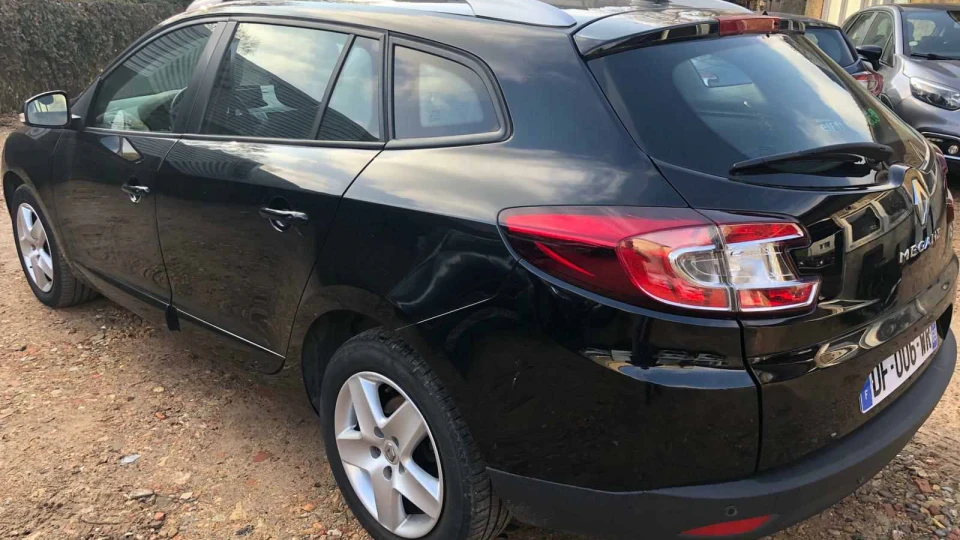 Renault Megane Black 2