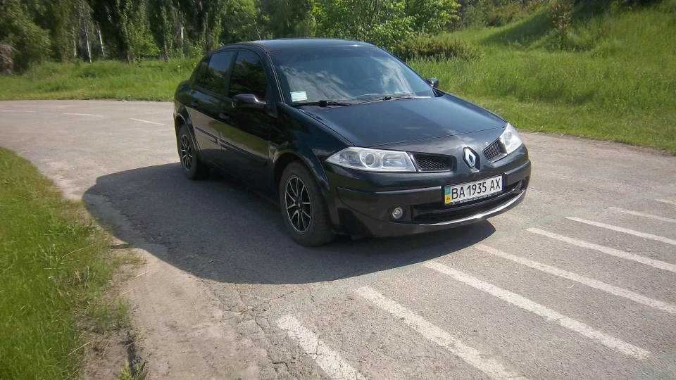 Renault Megane Black 3