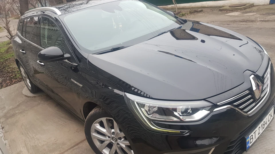 Renault Megane чорна пантера 4