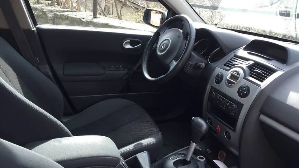 Renault Megane DP0 4