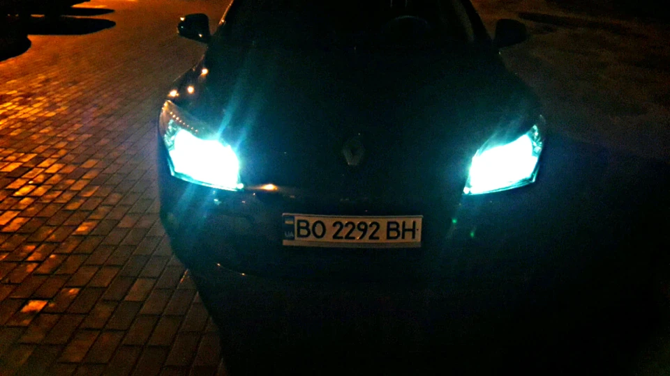 Renault Megane ДВЕСТИ ДВАДЦЯТЬ ДРУГИЙ 2
