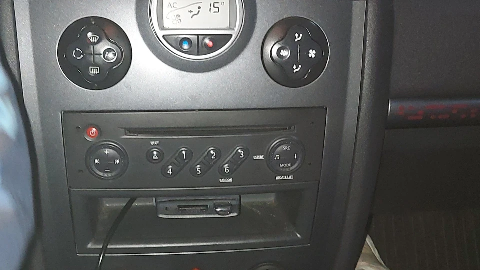 Renault Megane Економайзер 3