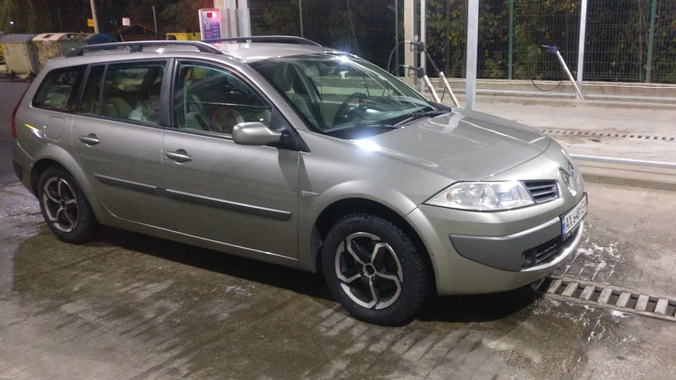 Renault Megane FCW Family Comfort Wagon 2