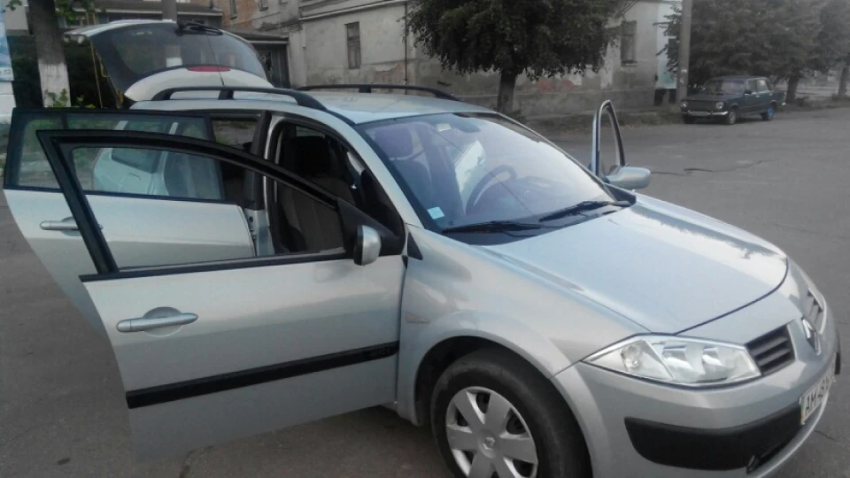 Renault Megane France 4