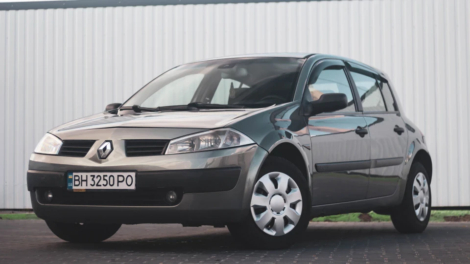 Renault Megane French Dragon 2